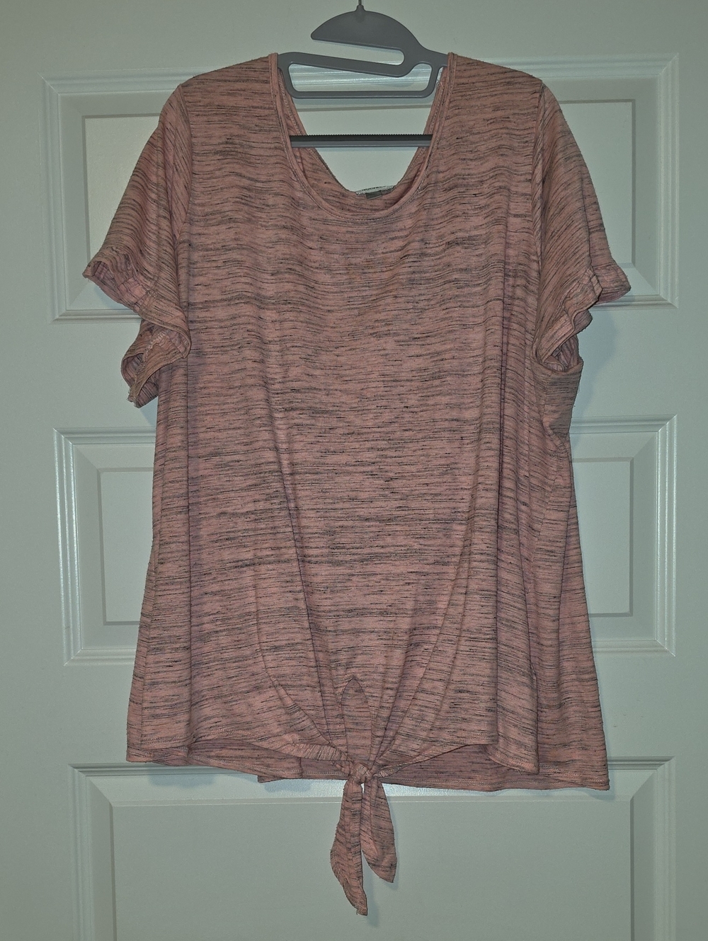Avenue Women’s Pink Tie-Front Short Sleeve Top